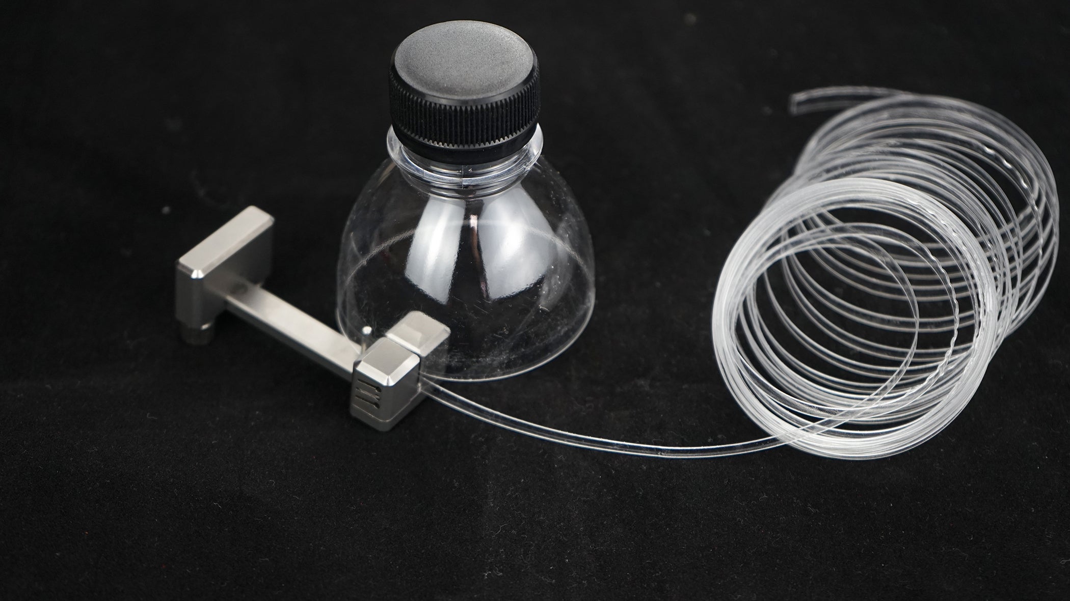 Bottleloom: Professional grade Titanium Bottle Strip Cutter