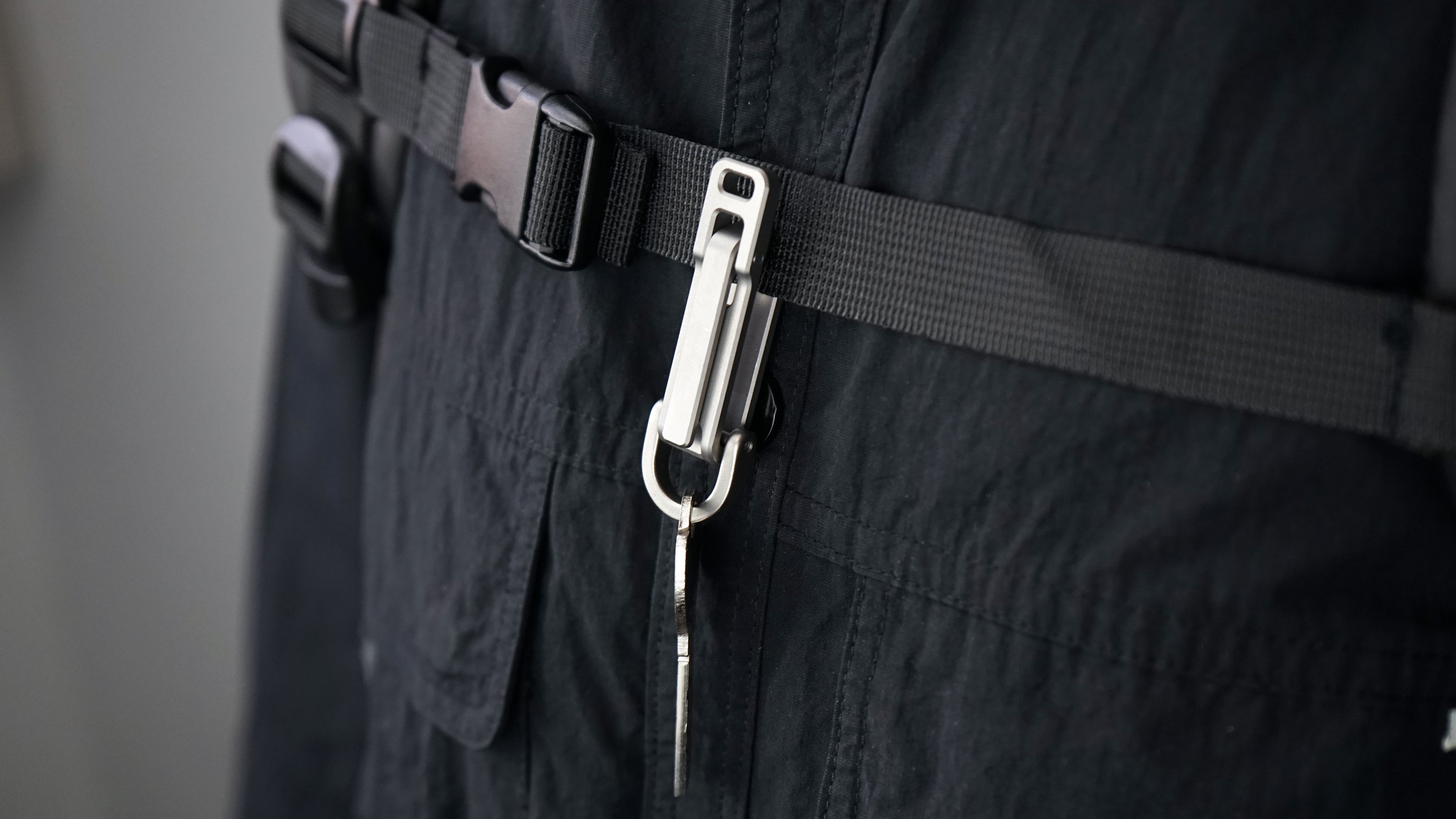 Bite Clip：A powerful clip keychain,Clamp everywhere