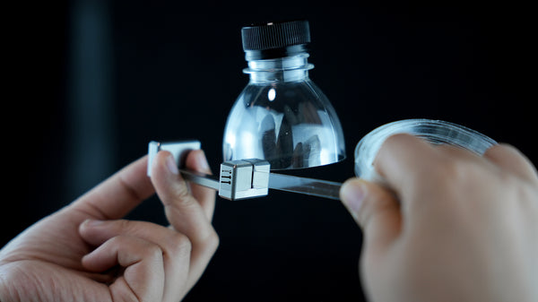 Bottleloom: Professioneller Flaschenschneider aus Titan