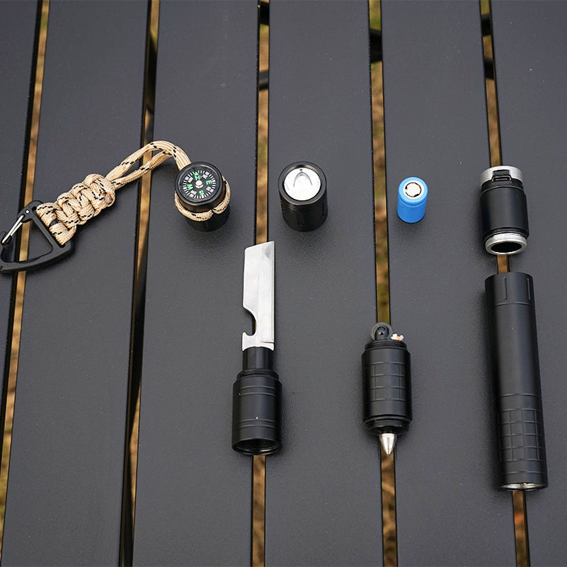 Outdoor Tactical Flashlight