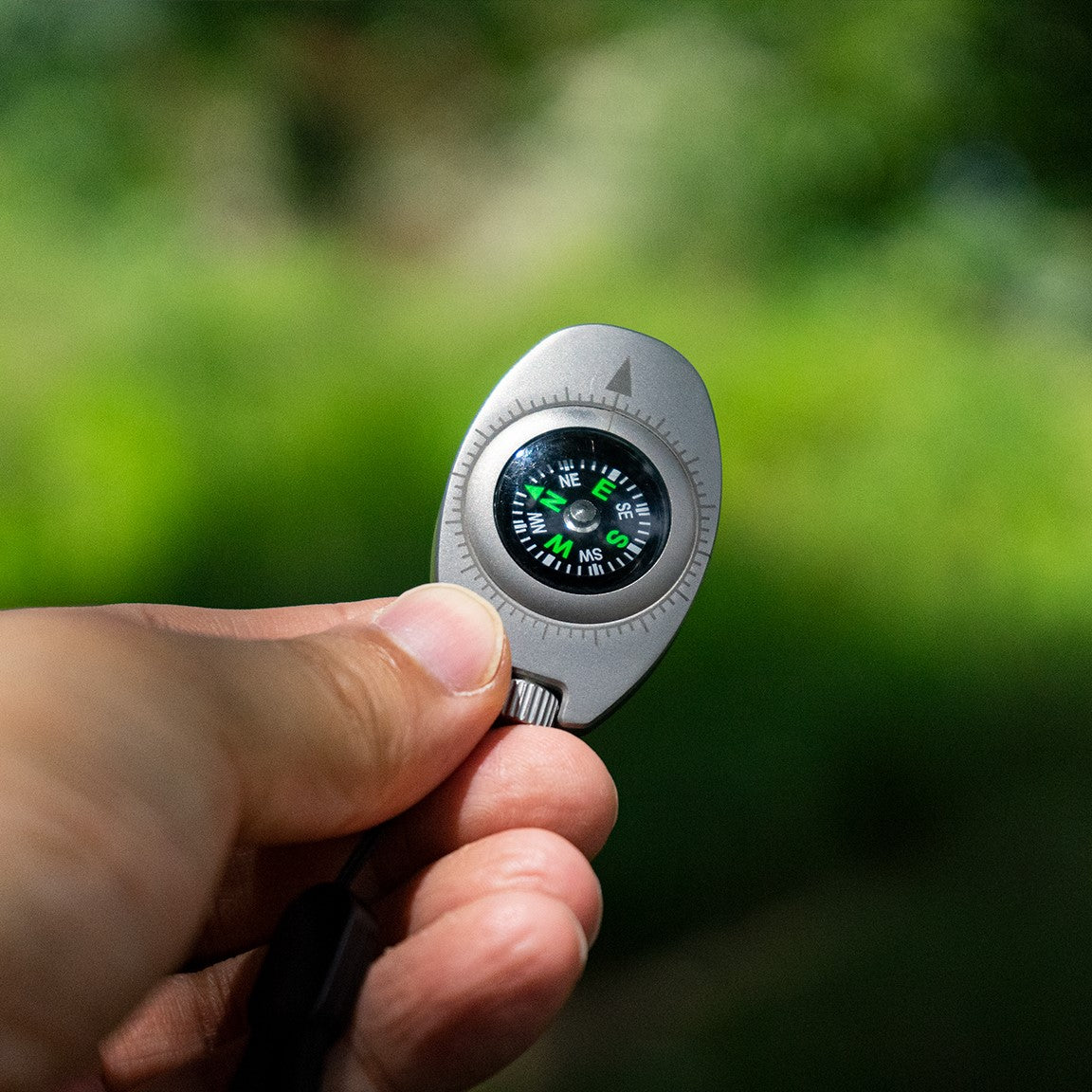 Navigator Compass-Lock in Direction Forward in advance